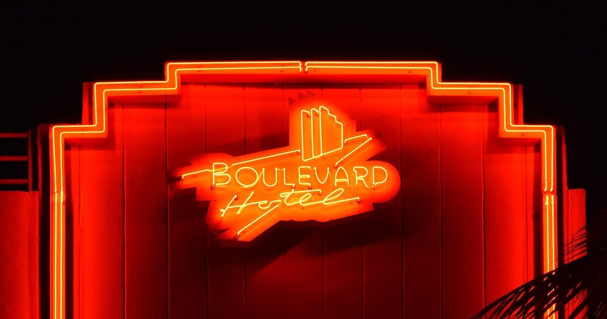 Boulevard Hotel (Neon sign), Miami Beach.jpg